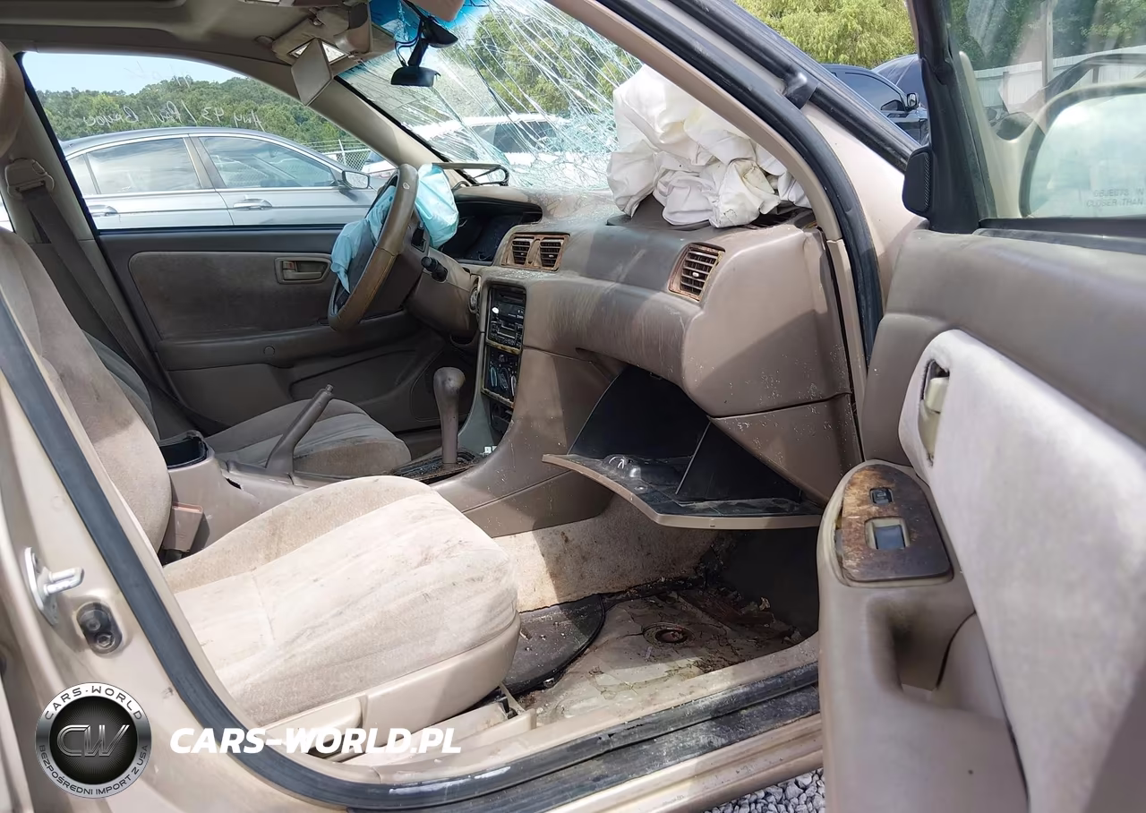 1998 Toyota Camry Le VIN:4T1BG22K0WU337067 - 5