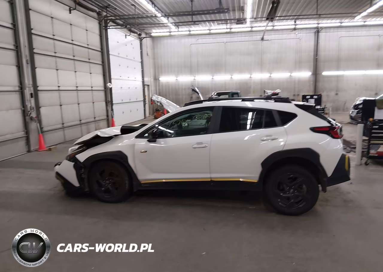 2024 Subaru Crosstrek Sport VIN:4S4GUHF66R3758929 - 14