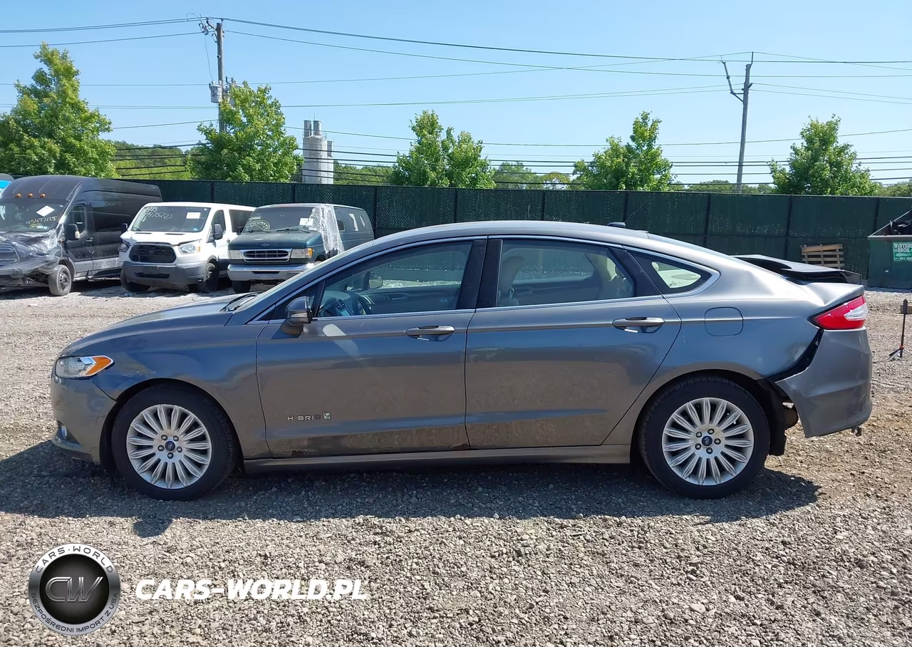 2014 Ford Fusion Hybrid Se VIN:3FA6P0LU7ER153928 - 15