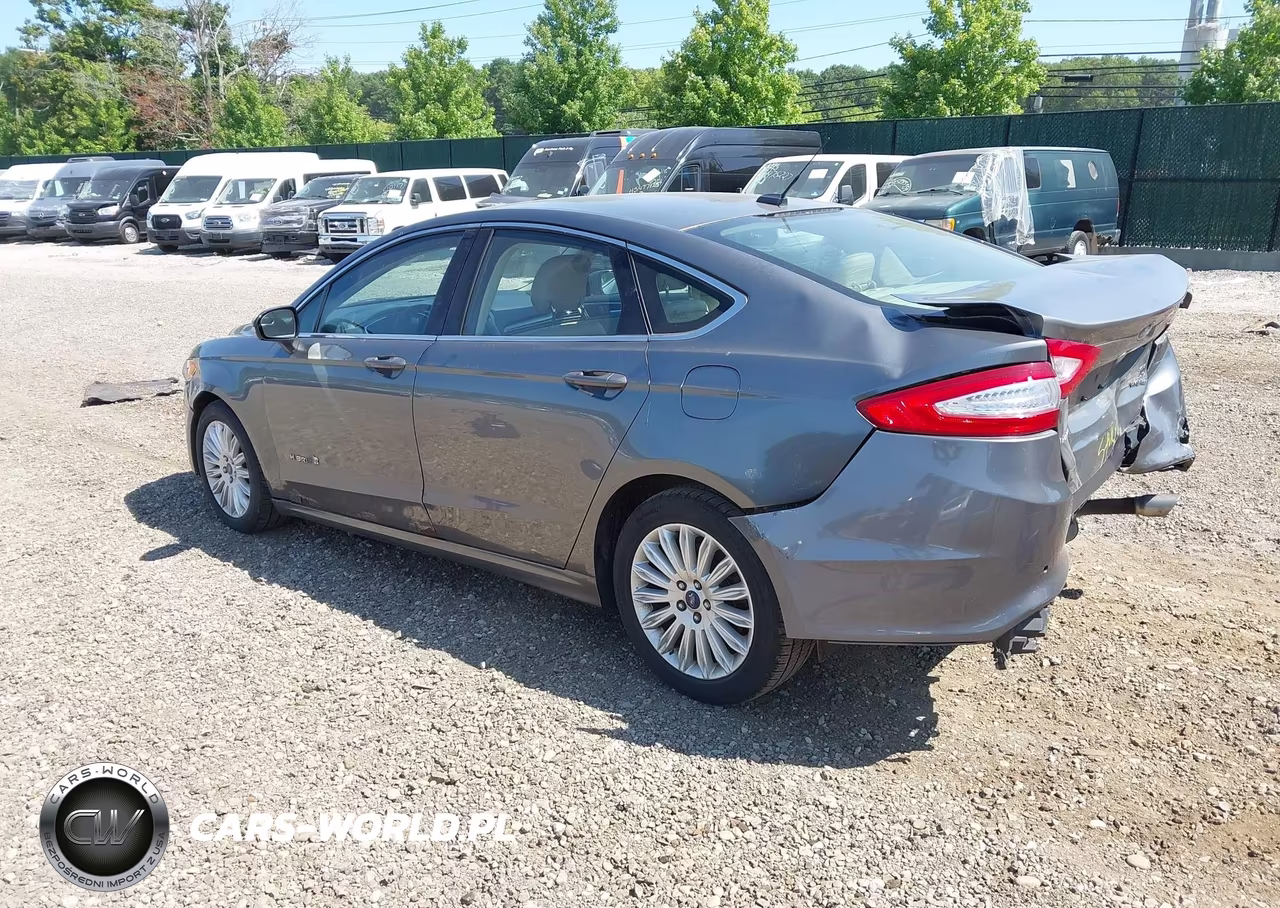 2014 Ford Fusion Hybrid Se VIN:3FA6P0LU7ER153928 - 3