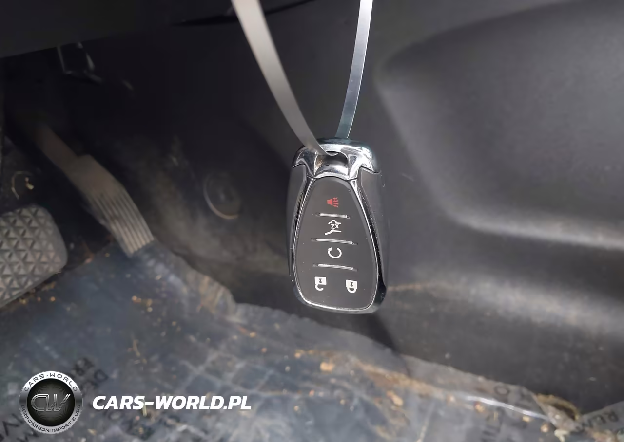 2018 Chevrolet Equinox Lt VIN:2GNAXSEV6J6233039 - 11