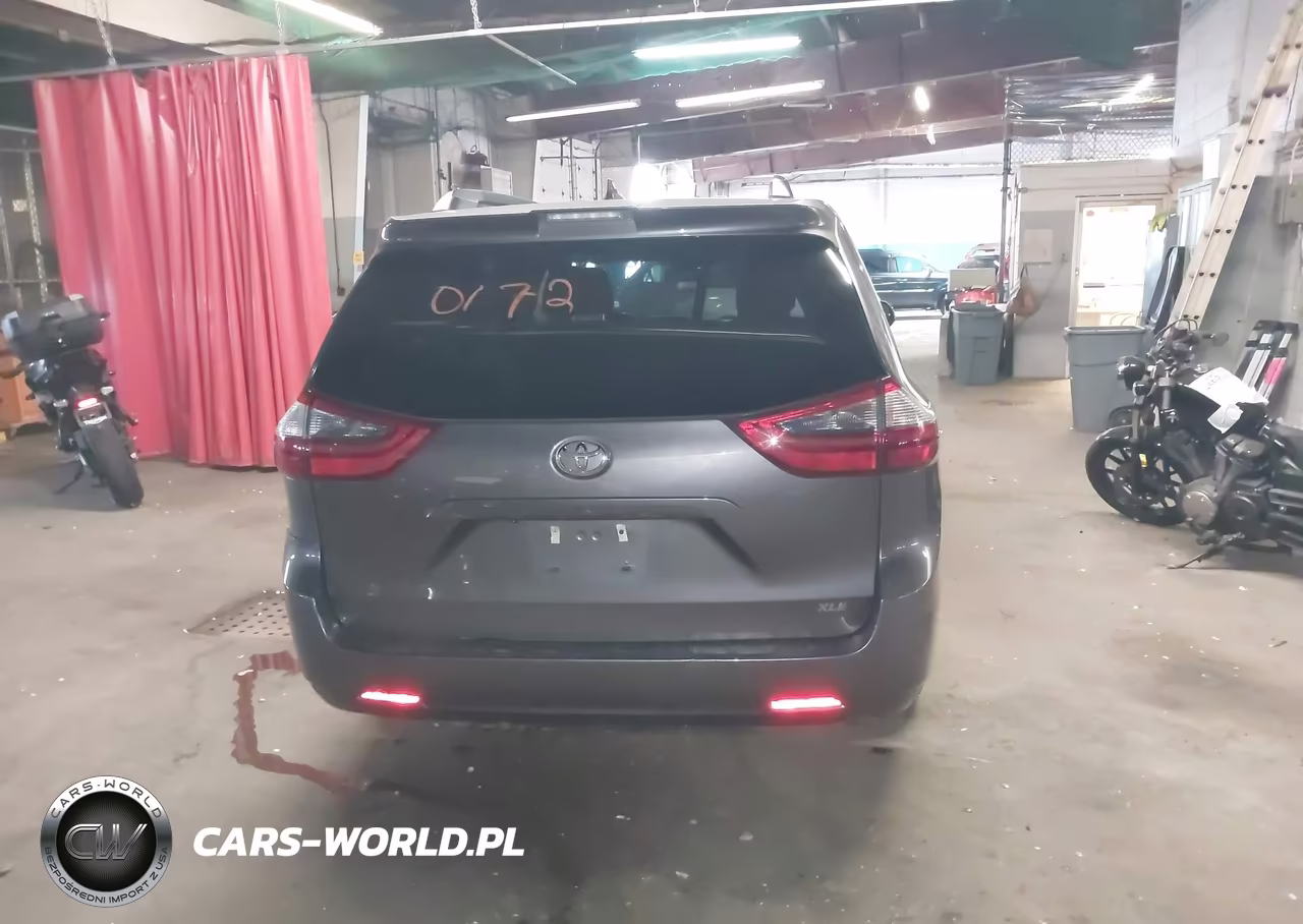 2020 Toyota Sienna Xle VIN:5TDYZ3DC8LS088005 - 16