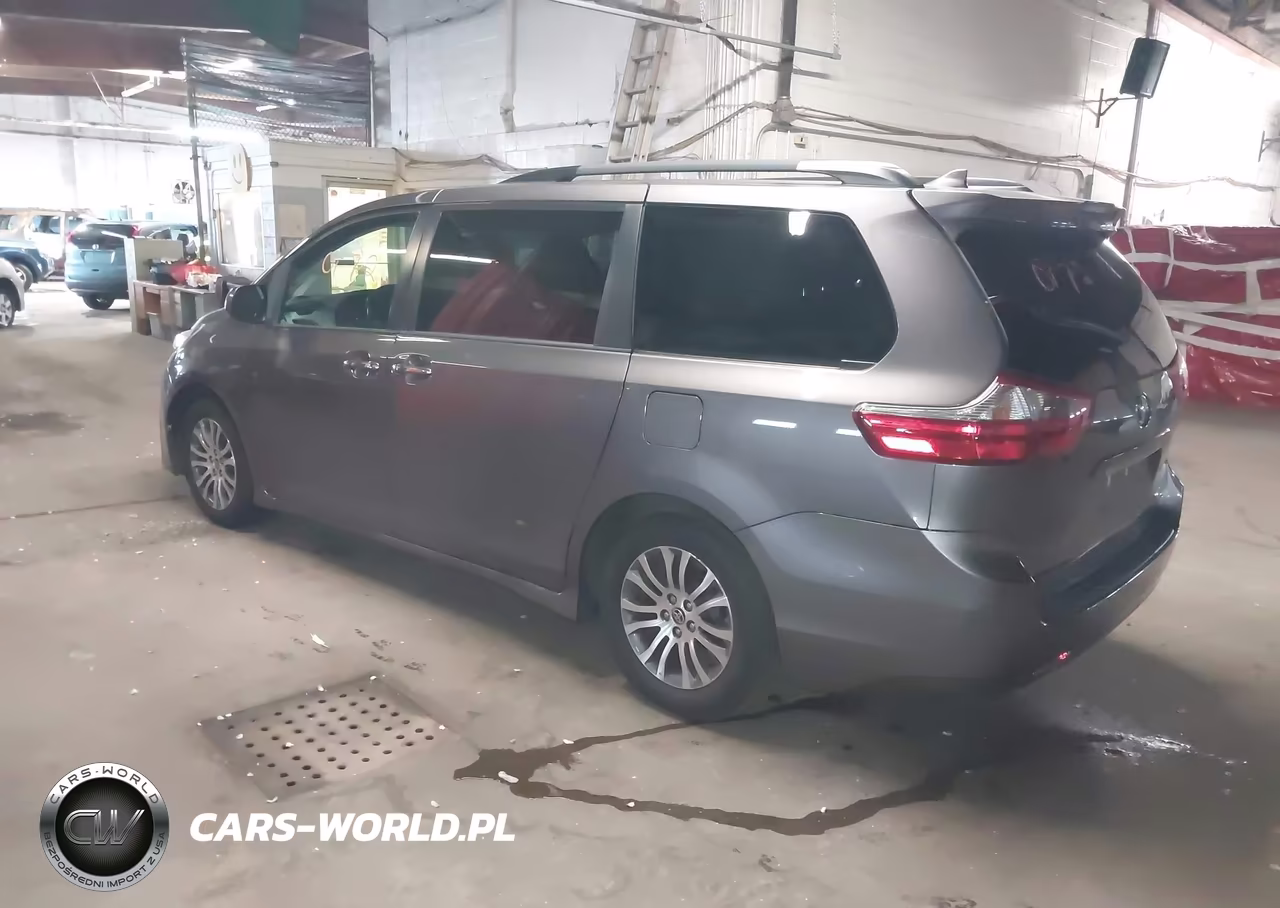 2020 Toyota Sienna Xle VIN:5TDYZ3DC8LS088005 - 3