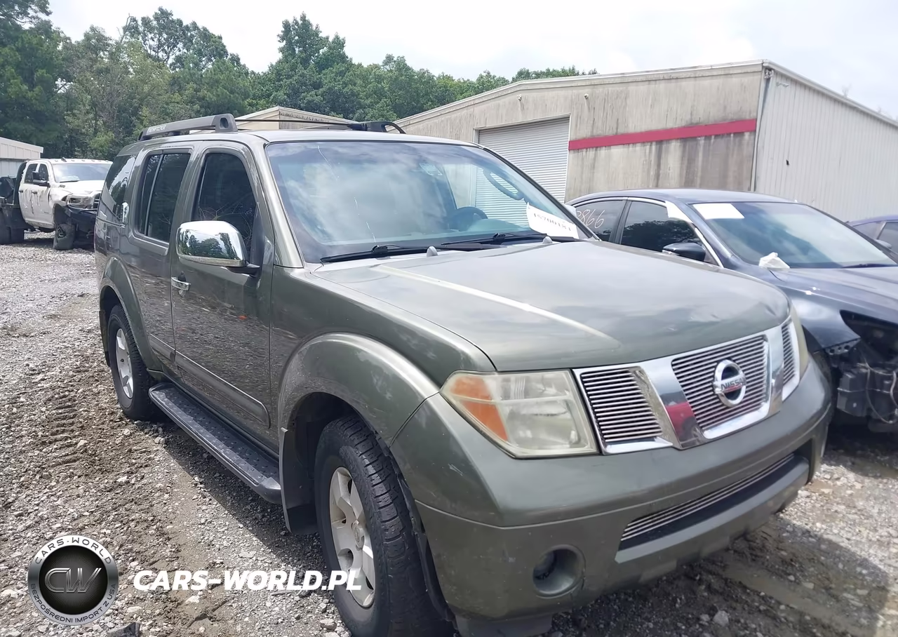 2005 Nissan Pathfinder Se