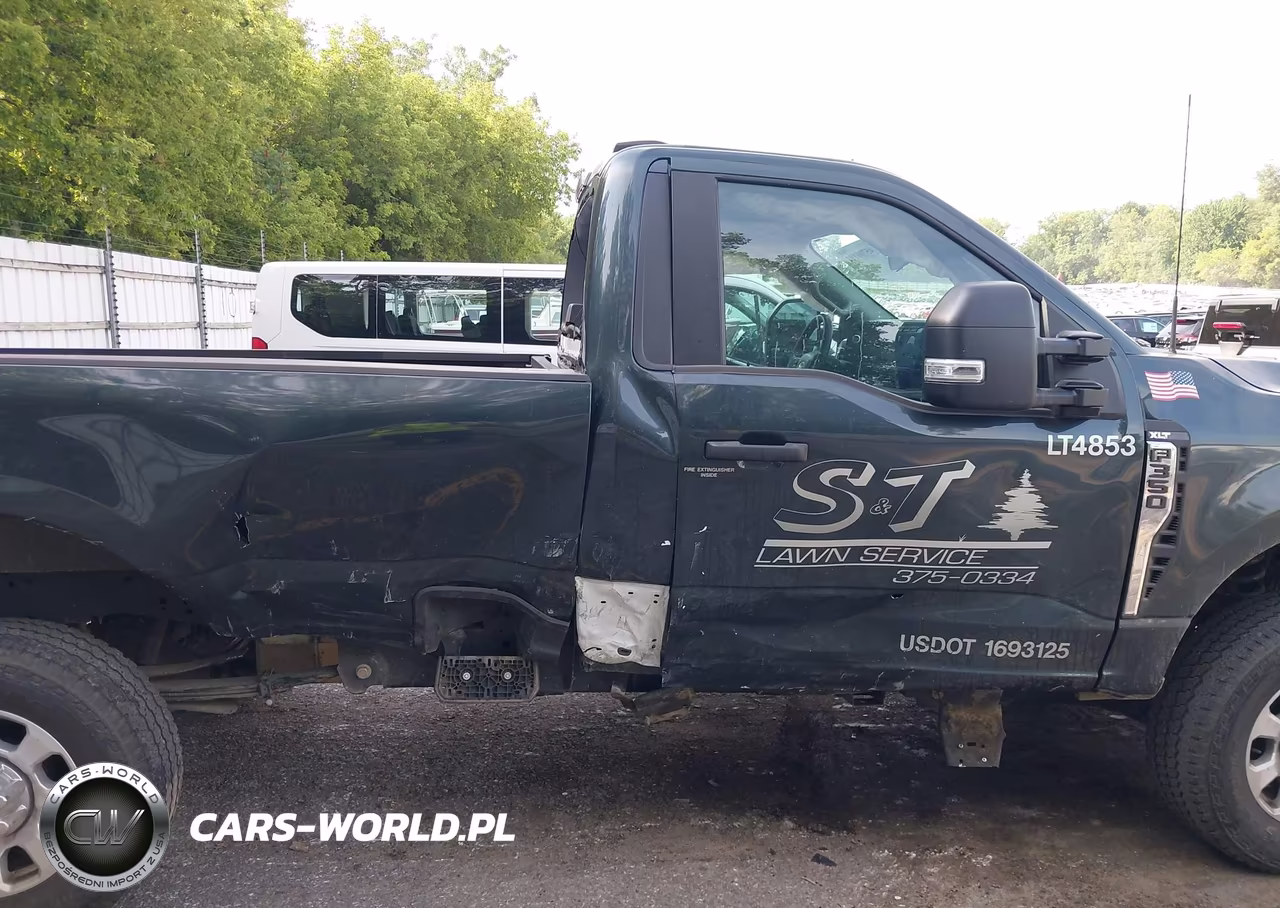 2024 Ford F-350 Xlt VIN:1FTRF3BN7REF04853 - 12