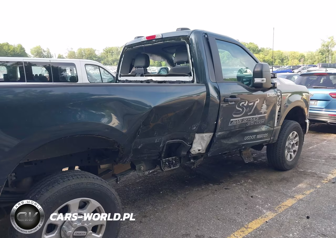 2024 Ford F-350 Xlt VIN:1FTRF3BN7REF04853 - 13