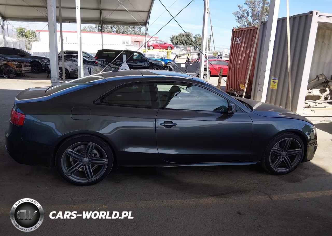 2013 Audi A5 2.0T Premium VIN:WAUMFAFR0DA076696 - 13