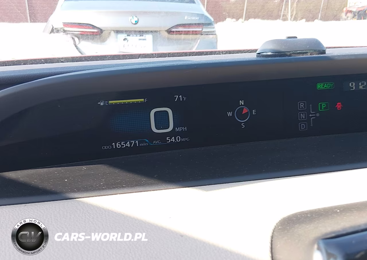 2016 Toyota Prius Three VIN:JTDKARFU4G3526404 - 7