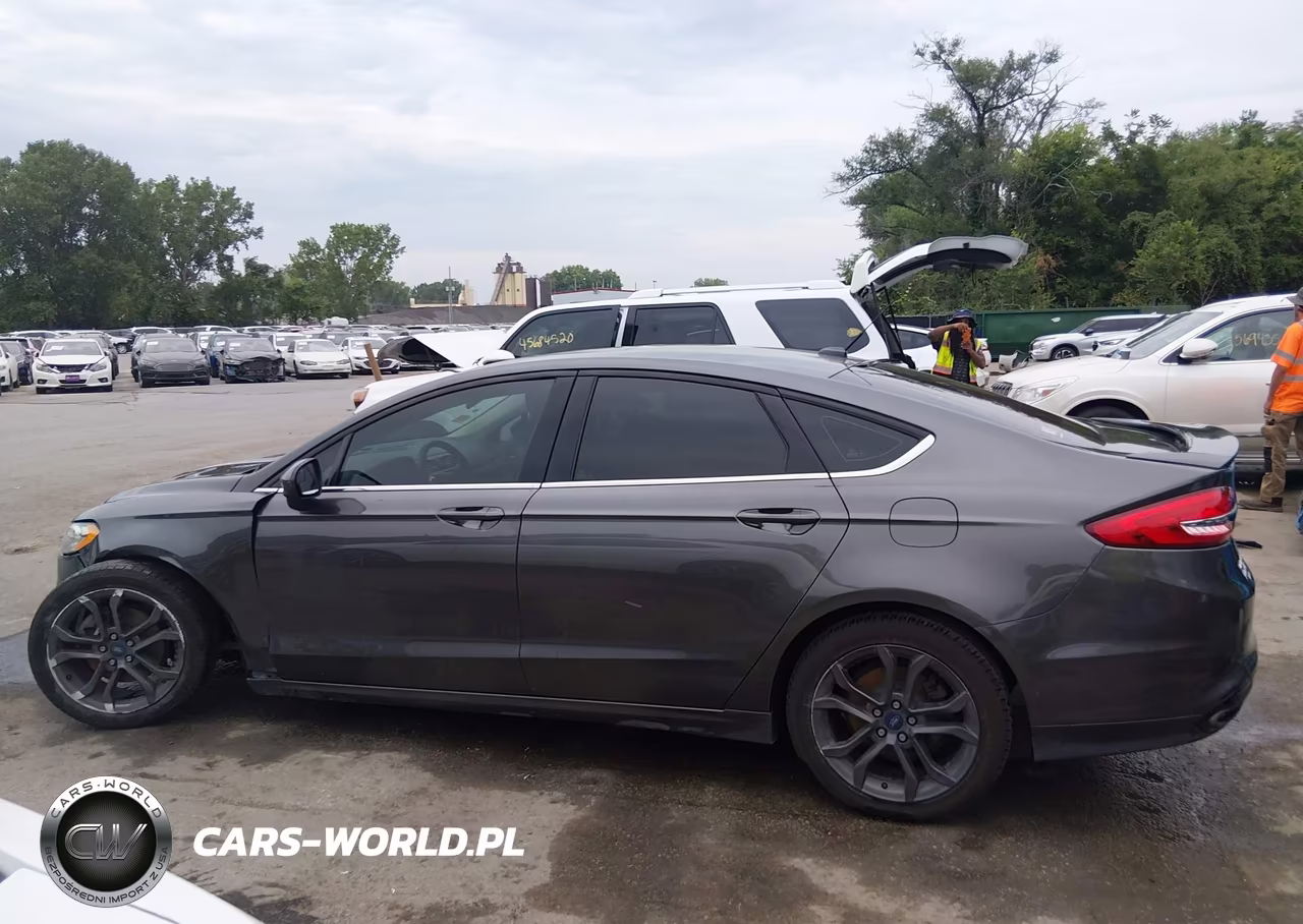 2018 Ford Fusion Se VIN:3FA6P0H93JR161281 - 15