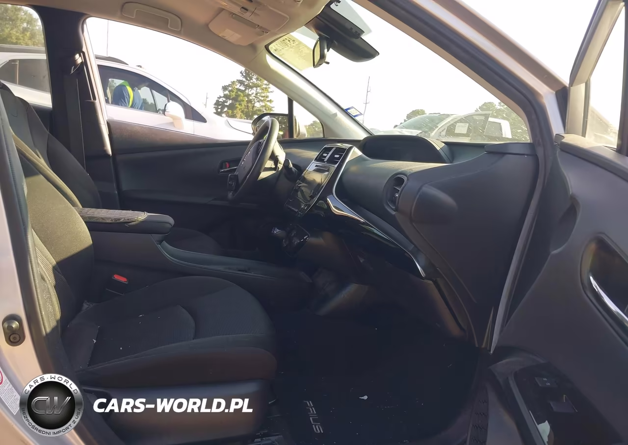 2019 Toyota Prius L Eco VIN:JTDKARFU4K3070283 - 5