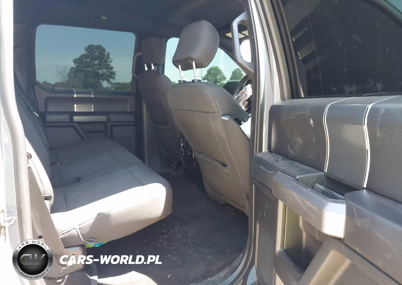 2019 Ford F-150 Xlt VIN:1FTEW1E54KFA07208 - 8