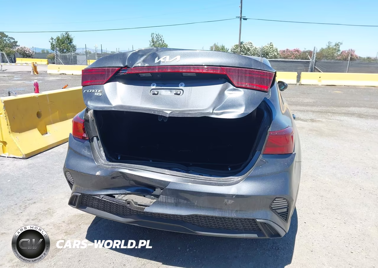 2023 Kia Forte Lx VIN:3KPF24AD9PE521233 - 6