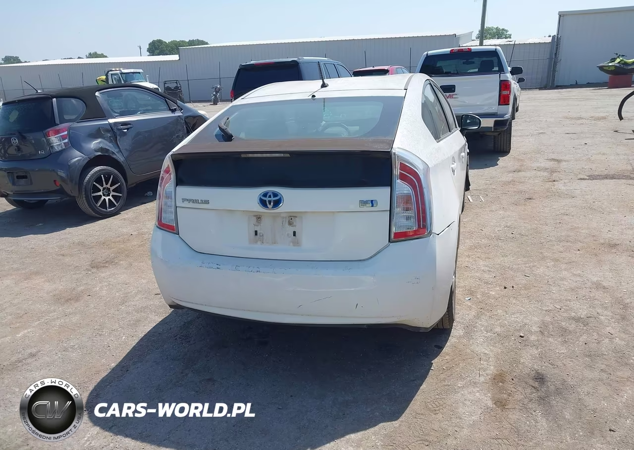 2012 Toyota Prius Two VIN:JTDKN3DU0C5489631 - 16