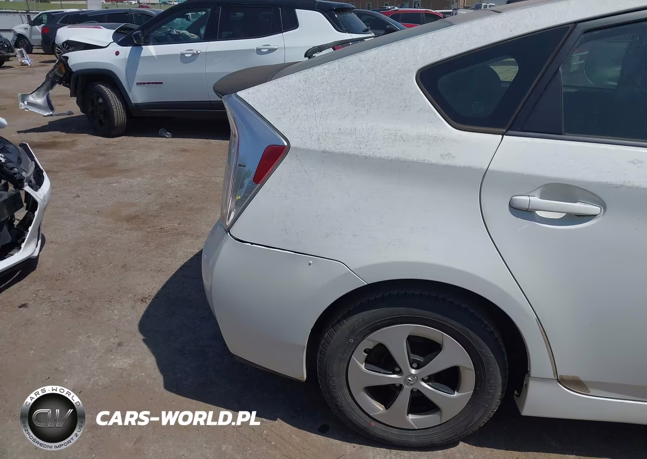 2012 Toyota Prius Two VIN:JTDKN3DU0C5489631 - 17