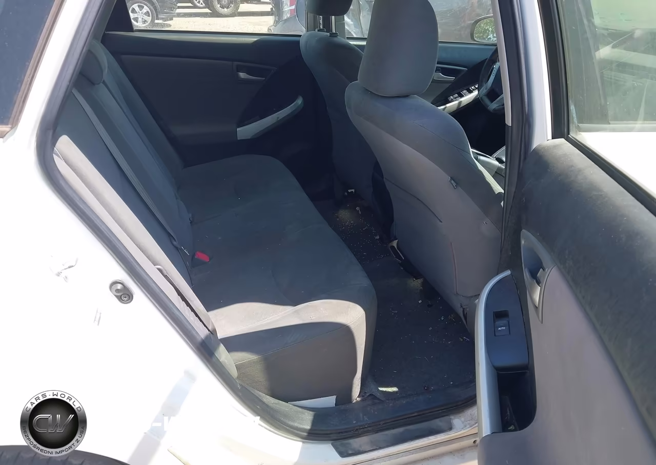 2012 Toyota Prius Two VIN:JTDKN3DU0C5489631 - 8