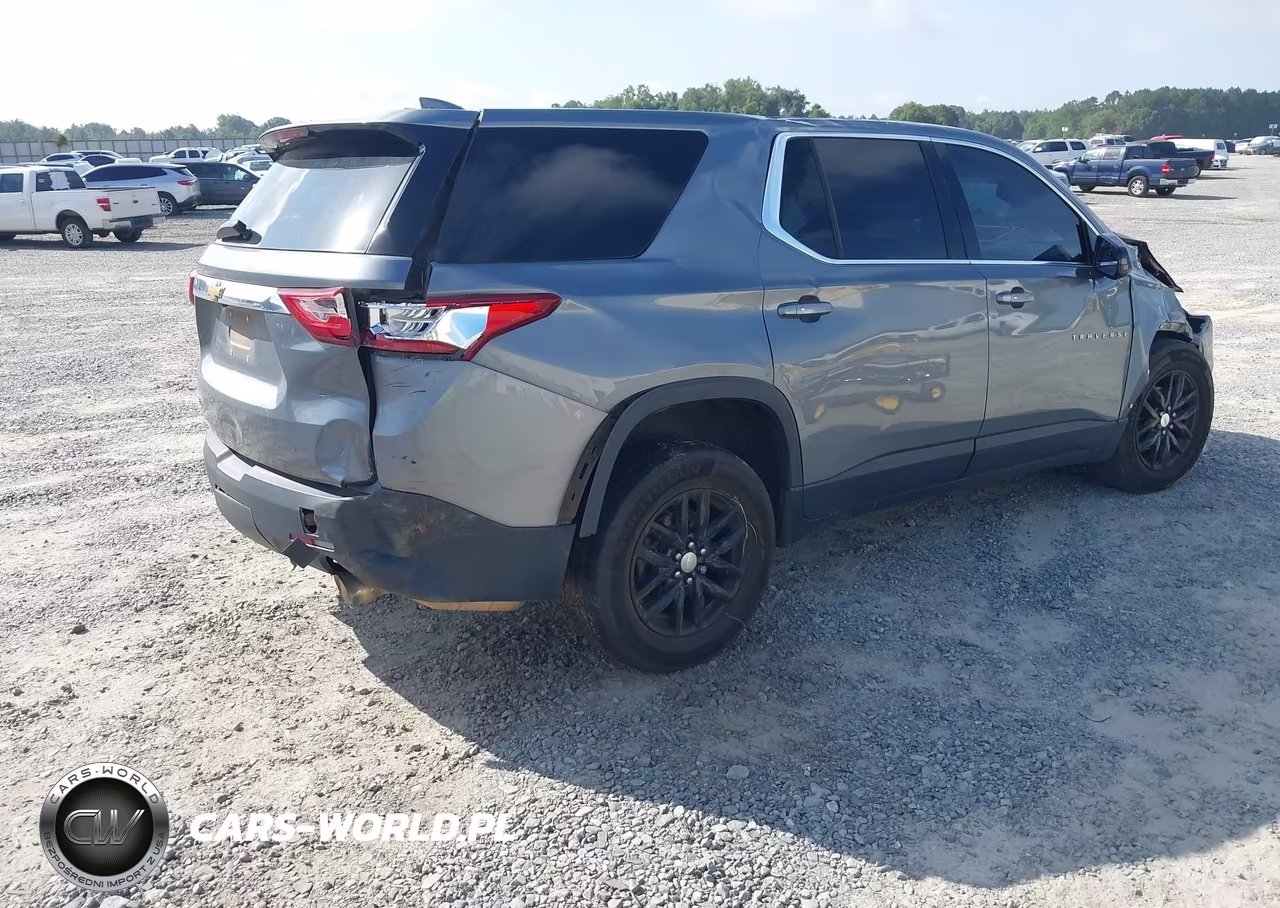 2018 Chevrolet Traverse Ls VIN:1GNERFKW5JJ110092 - 4