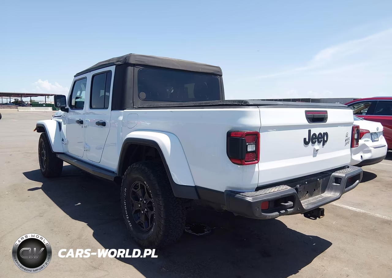 2021 Jeep Gladiator Willys 4X4 VIN:1C6HJTAG8ML514929 - 3