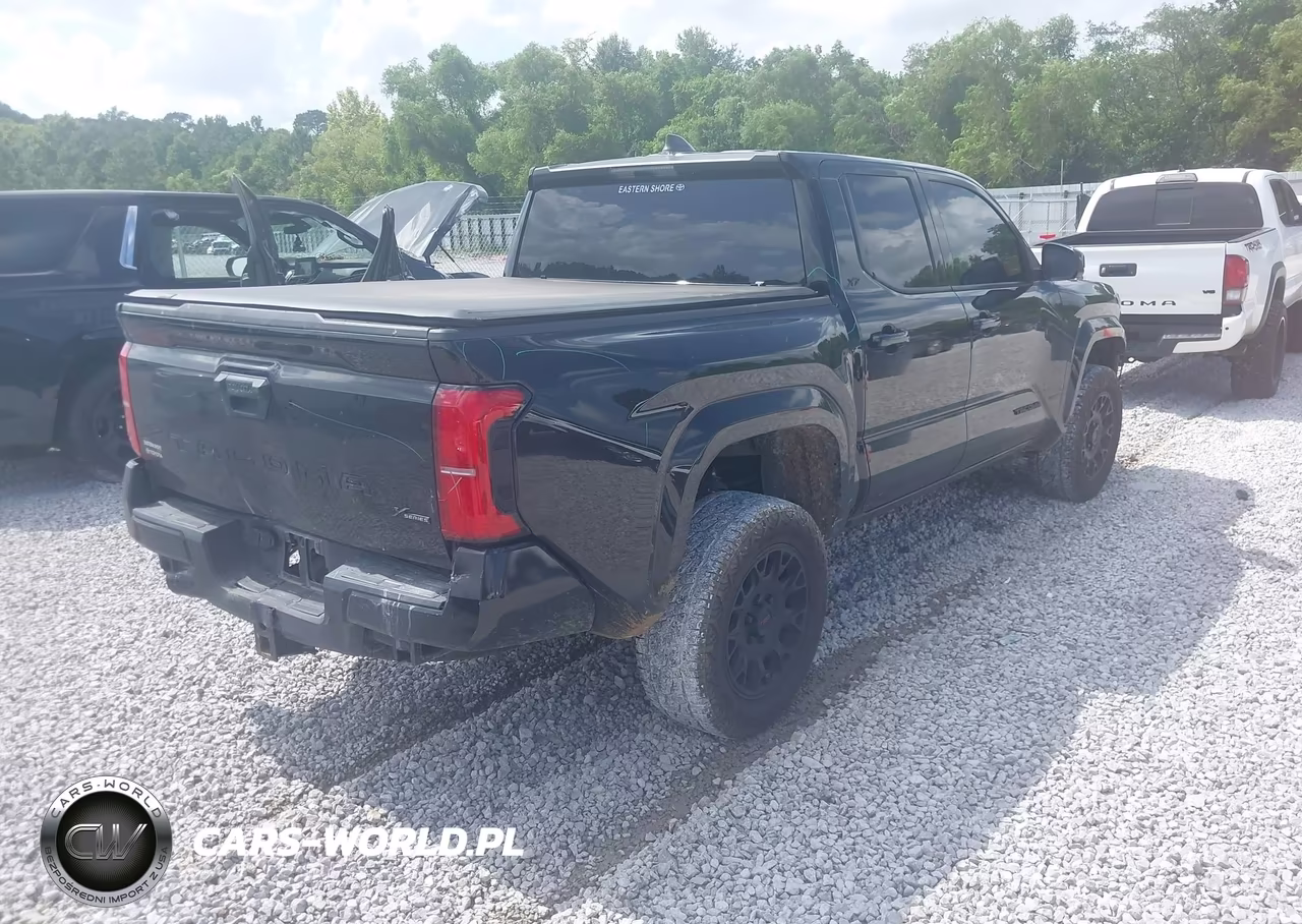 2025 Toyota Tacoma VIN:3TMKB5FN4SM034610 - 4