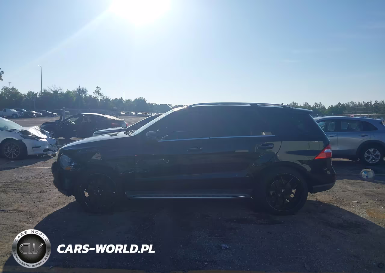2015 Mercedes-Benz Ml 350 VIN:4JGDA5JB0FA592543 - 14