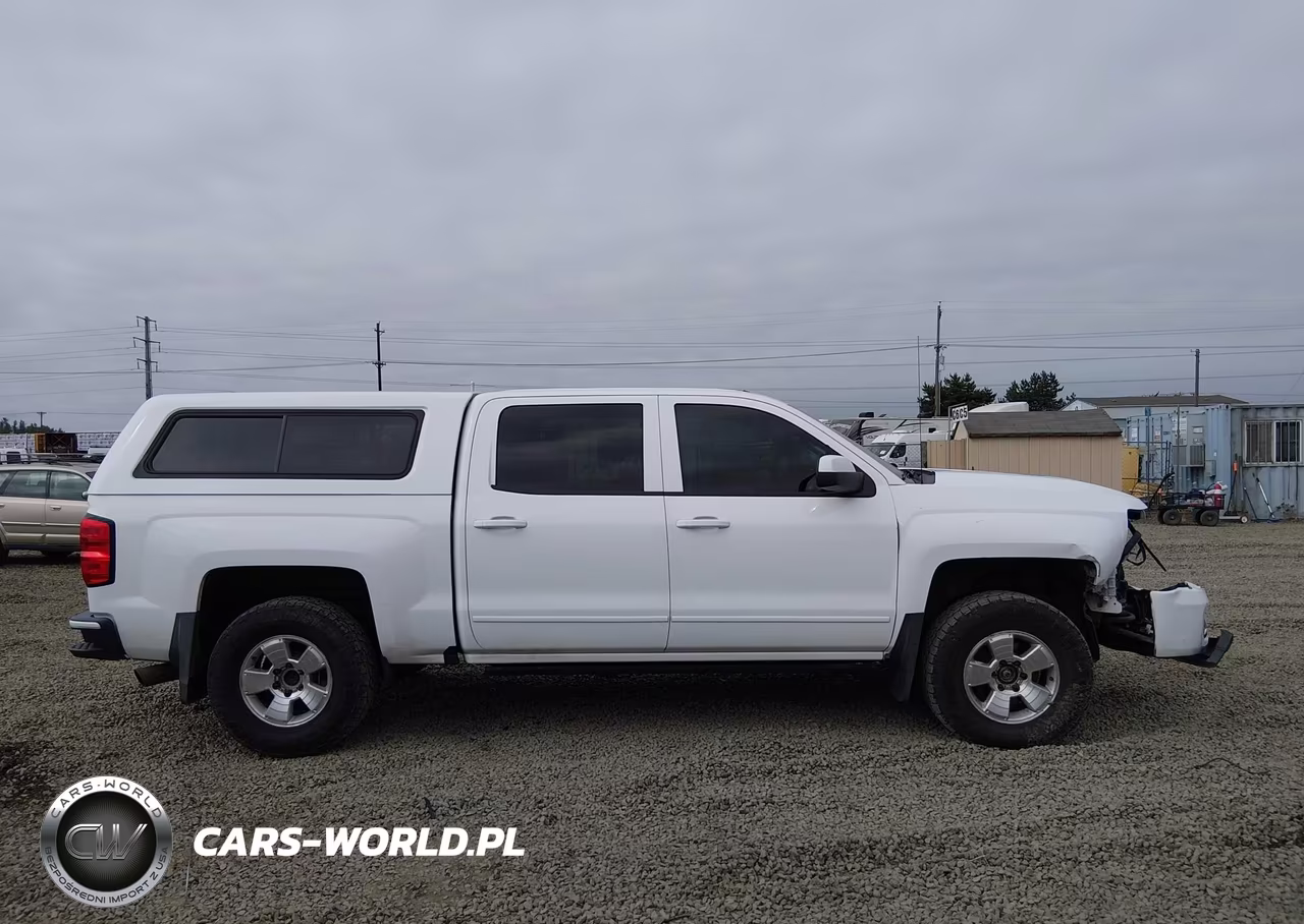 2018 Chevrolet Silverado 1500 2Lt VIN:3GCUKRECXJG613744 - 14
