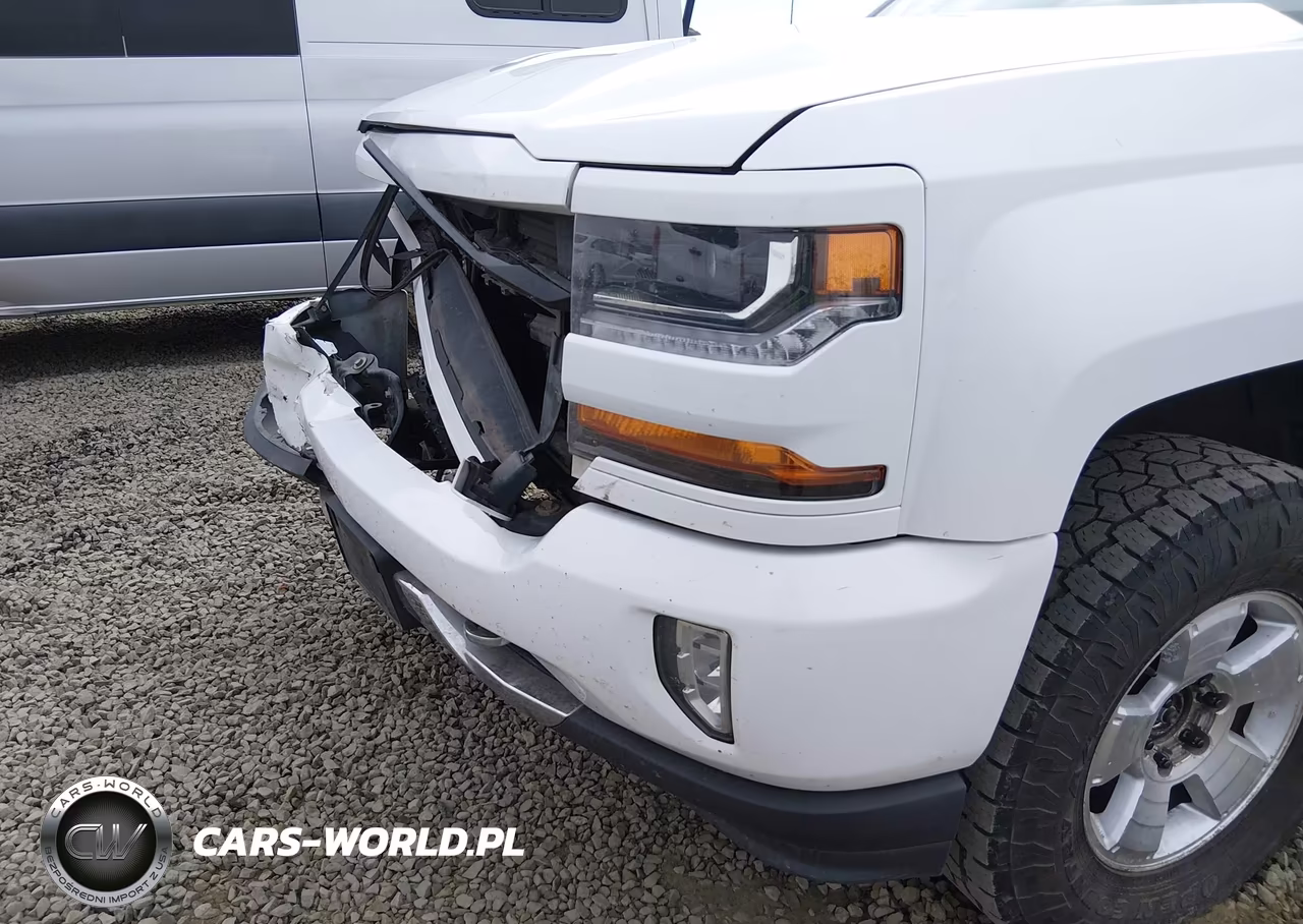 2018 Chevrolet Silverado 1500 2Lt VIN:3GCUKRECXJG613744 - 18