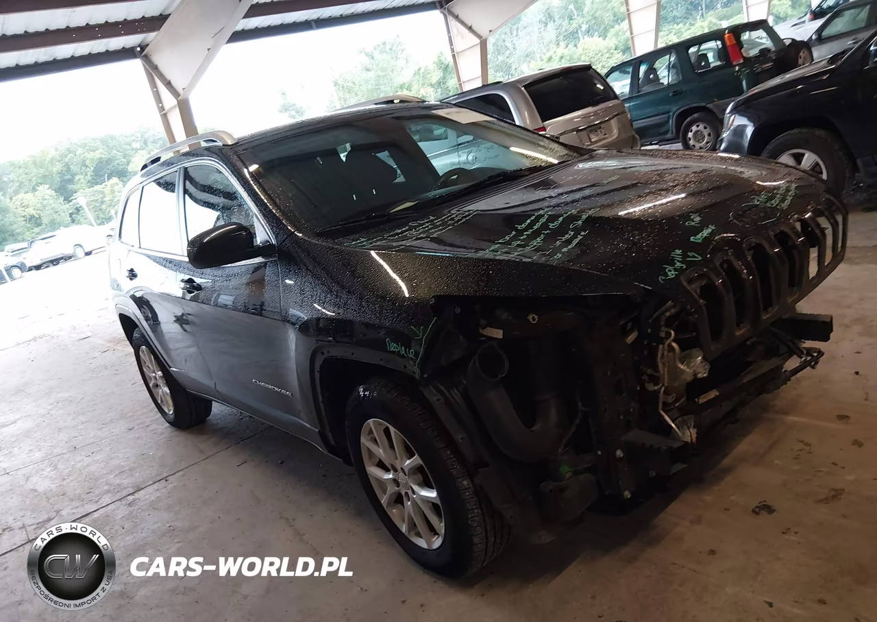 2016 Jeep Cherokee Latitude – zdjęcie 1 z 19
