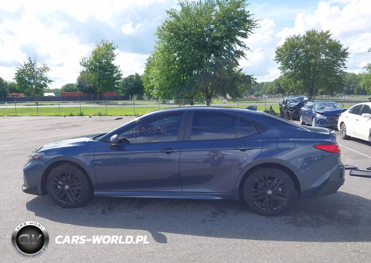 2026 Toyota Camry Se VIN:4T1DBADK3TU546149 - 14
