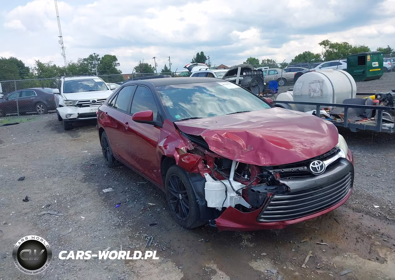 2017 Toyota Camry Le – zdjęcie 1 z 16