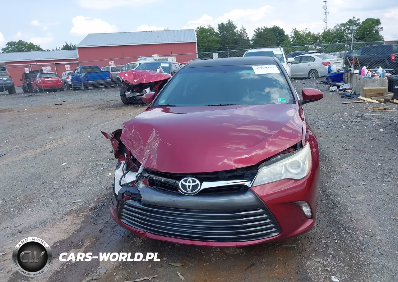 2017 Toyota Camry Le VIN:4T1BF1FK6HU670173 - 12