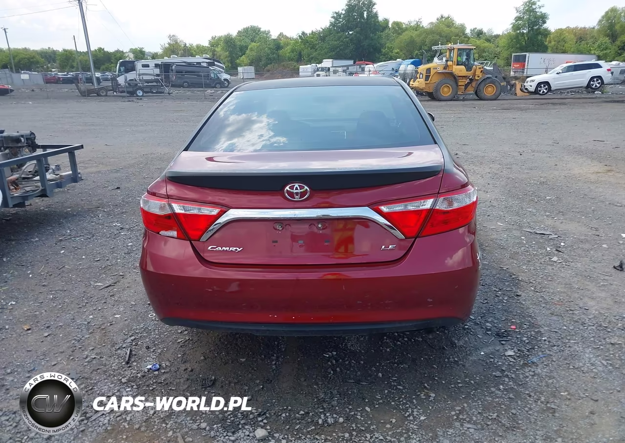2017 Toyota Camry Le VIN:4T1BF1FK6HU670173 - 16