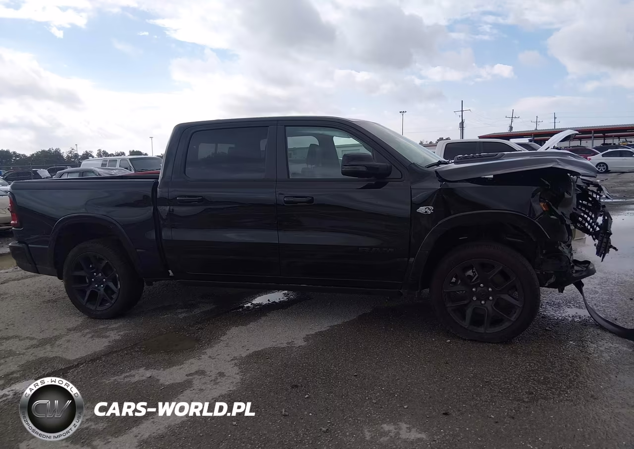 2026 Ram 1500 Laramie 4X4 5'7 Box VIN:1C6SRFJT0TN300727 - 14