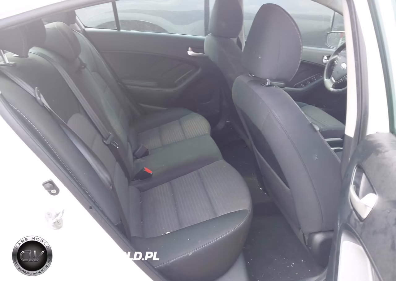 2017 Kia Forte Lx VIN:3KPFL4A71HE149105 - 8