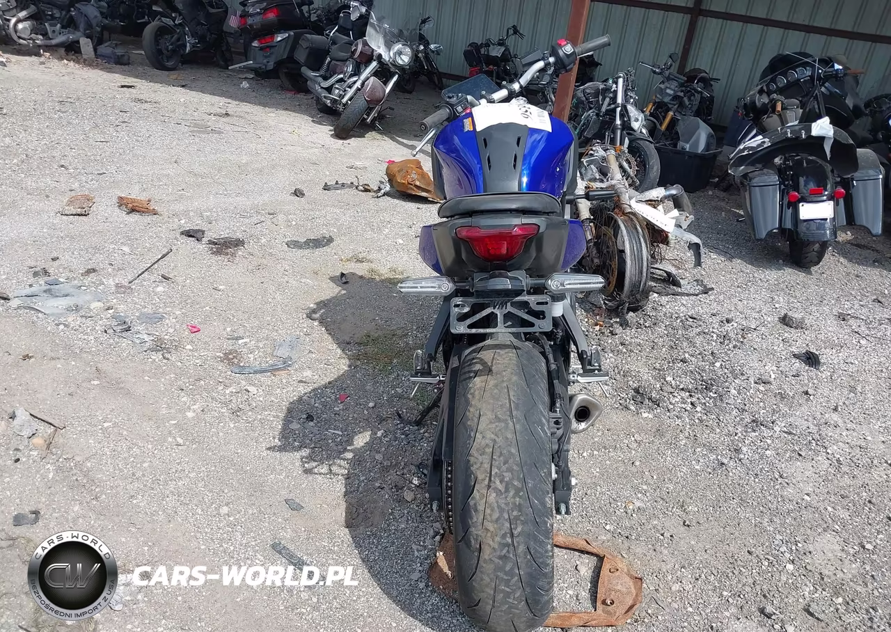 2025 Yamaha Mtn690 VIN:JYARM48E1SA001556 - 6