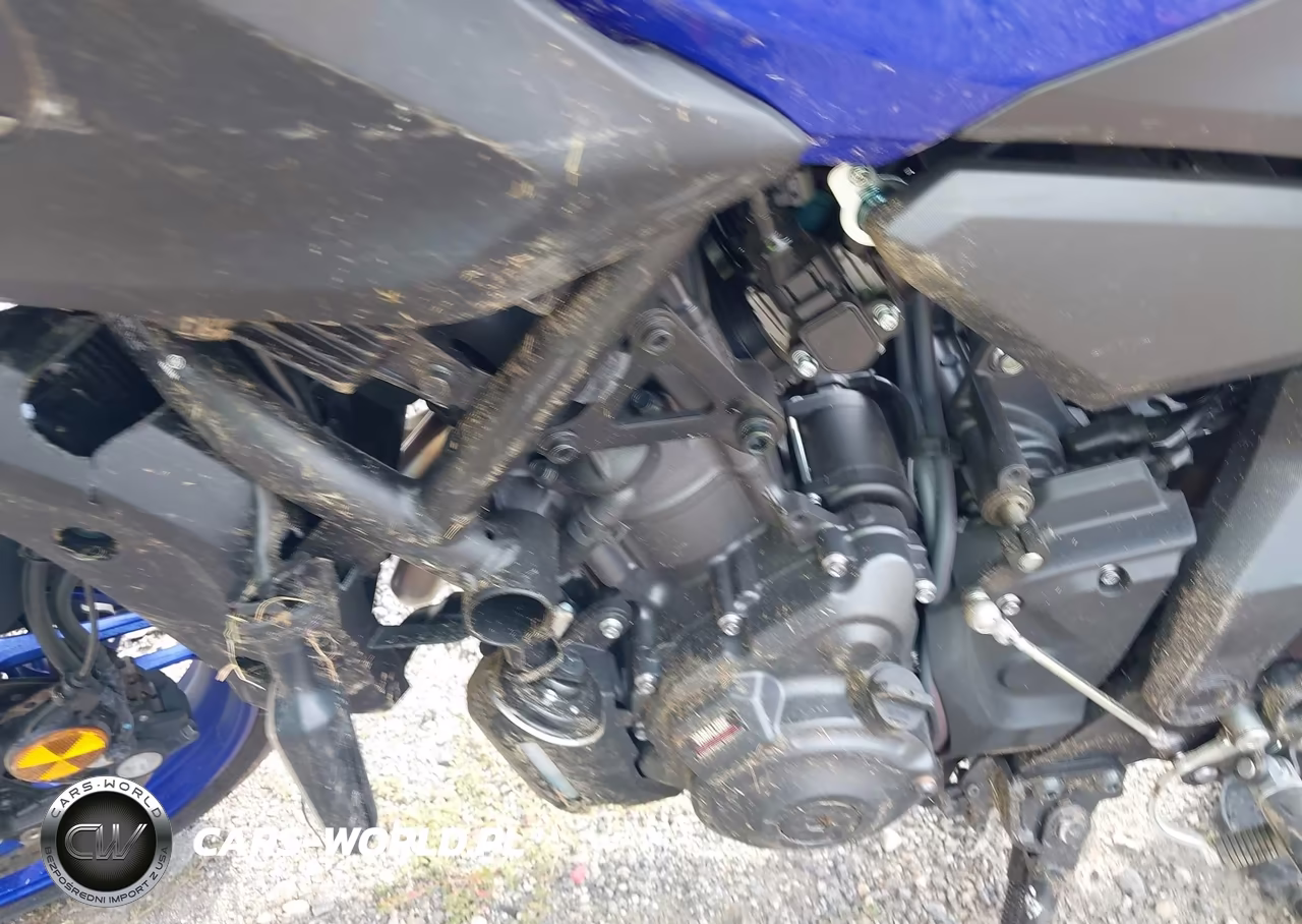 2025 Yamaha Mtn690 VIN:JYARM48E1SA001556 - 9