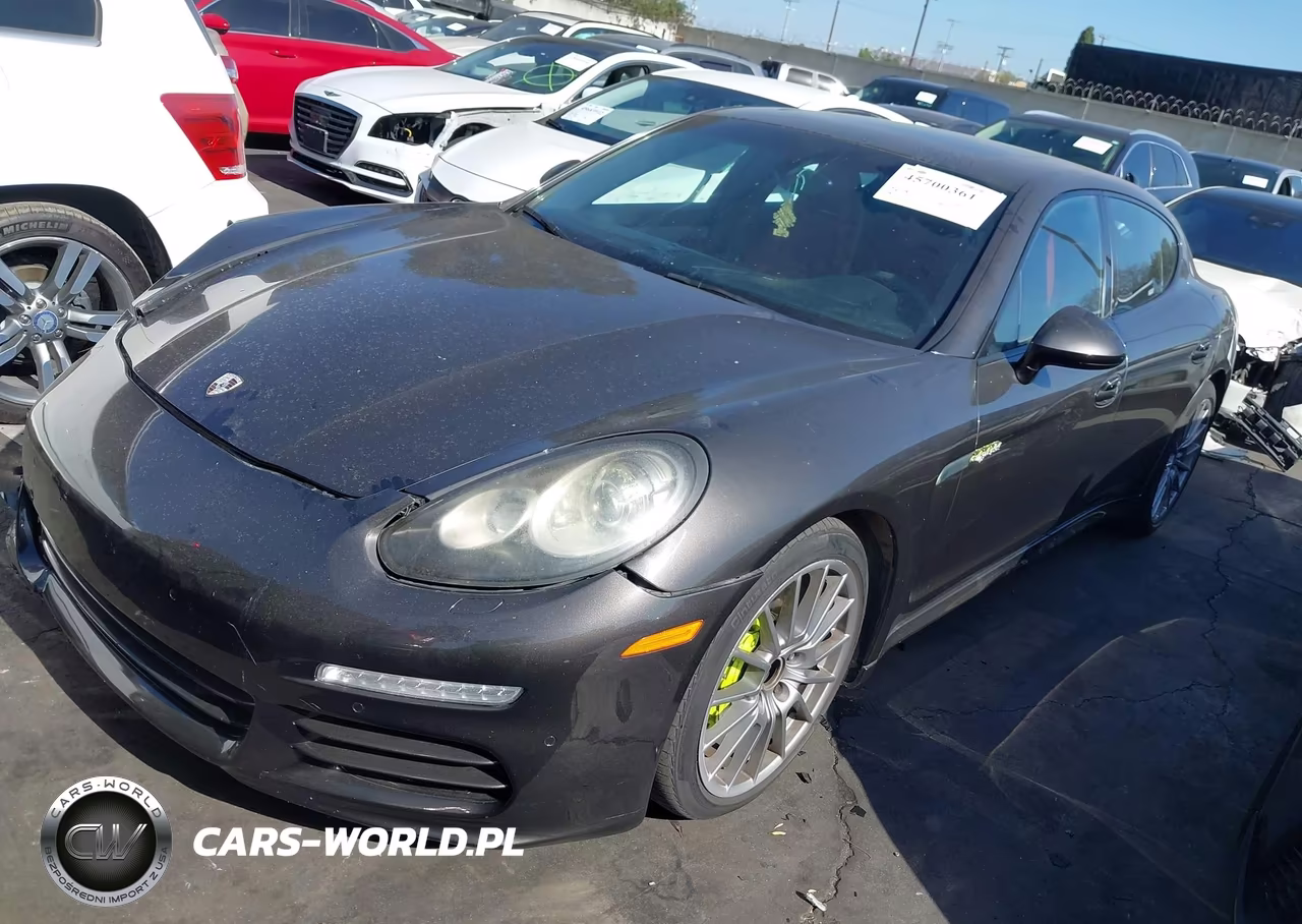 2015 Porsche Panamera E-Hybrid S VIN:WP0AD2A77FL041409 - 2