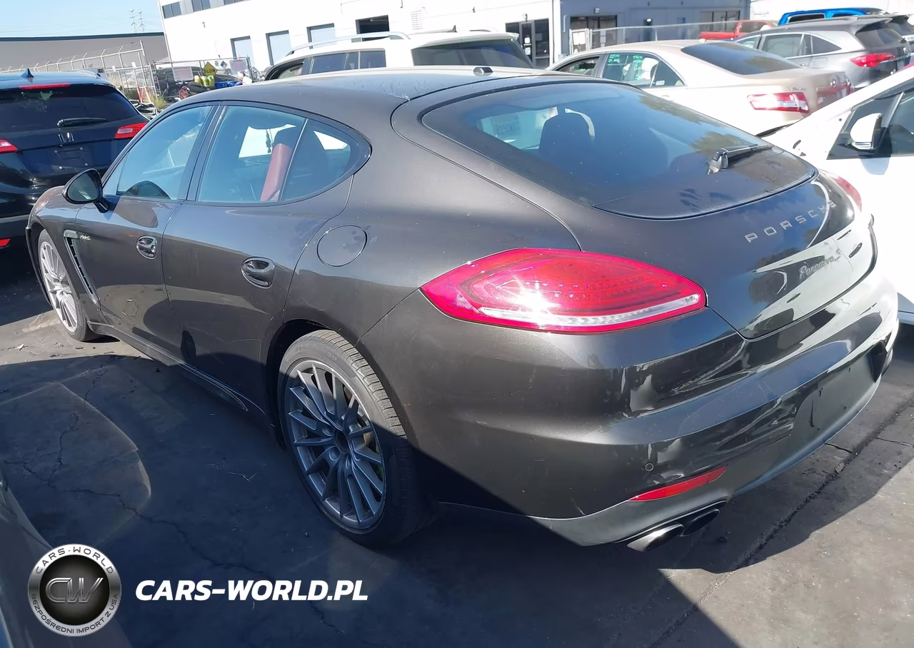 2015 Porsche Panamera E-Hybrid S VIN:WP0AD2A77FL041409 - 3
