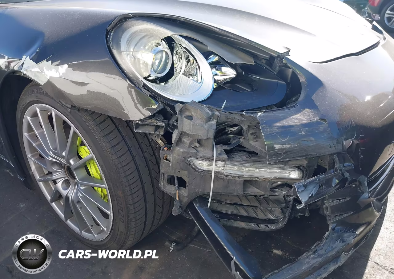 2015 Porsche Panamera E-Hybrid S VIN:WP0AD2A77FL041409 - 6