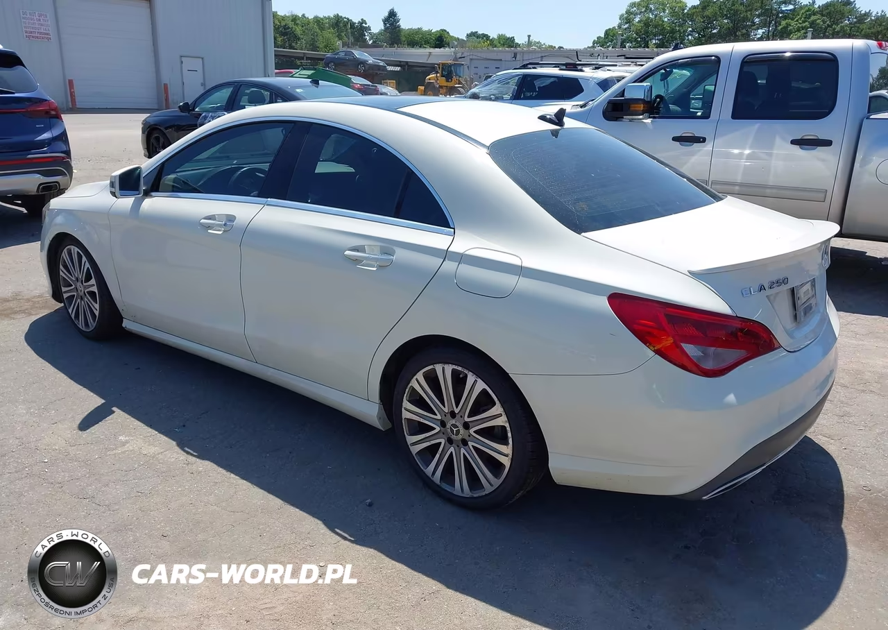 2018 Mercedes-Benz Cla 250 4Matic VIN:WDDSJ4GB6JN592261 - 3