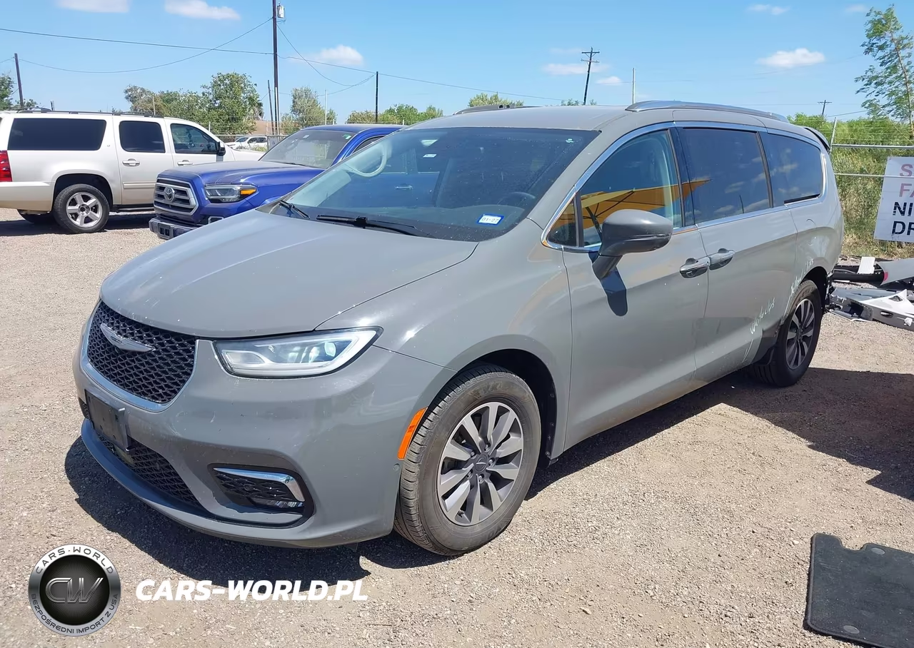 2021 Chrysler Pacifica Touring L VIN:2C4RC1BG9MR524578 - 2