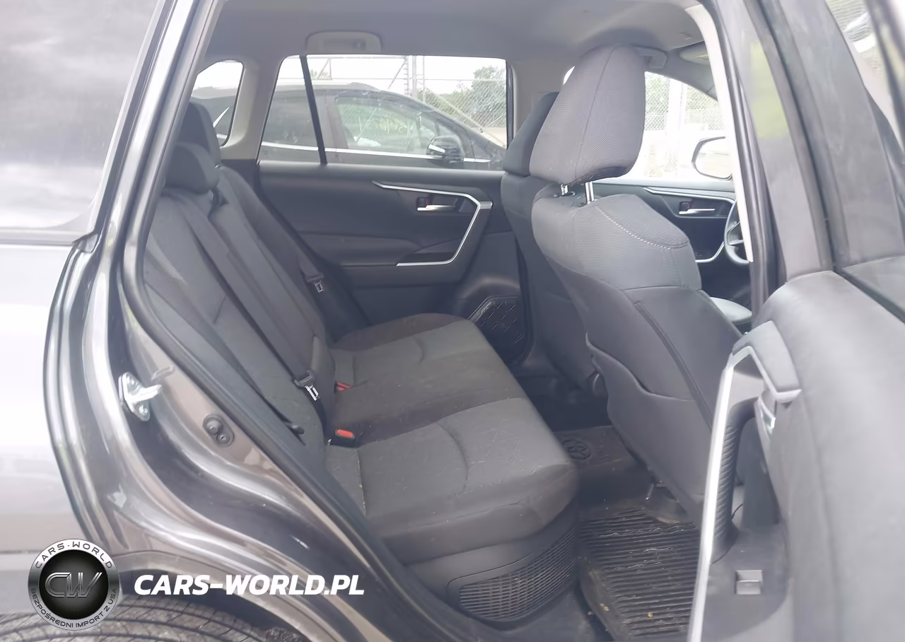 2025 Toyota Rav4 Hybrid Xle VIN:4T3RWRFV3SU208420 - 8