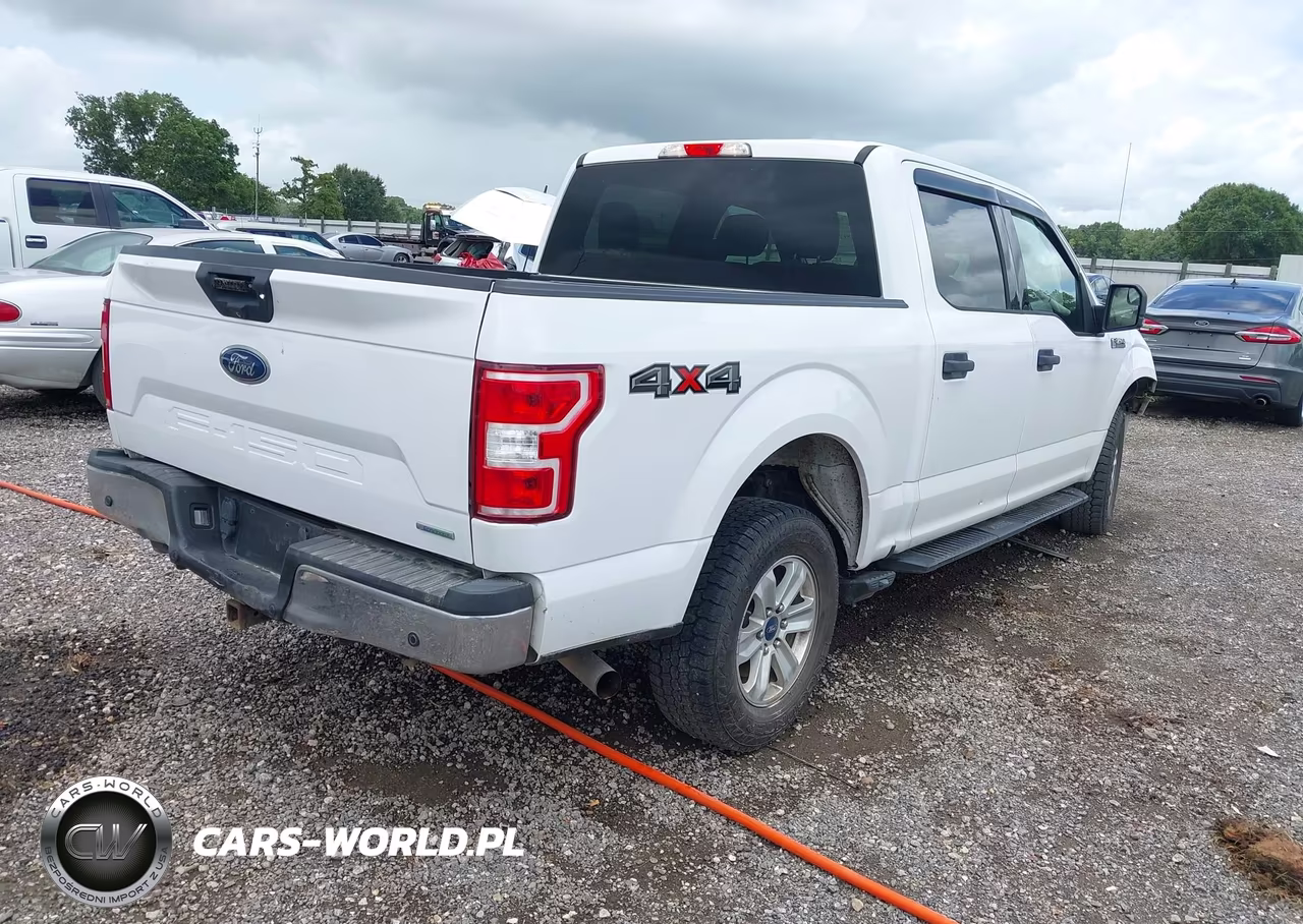 2018 Ford F-150 Xlt VIN:1FTEW1EP8JKF31582 - 4
