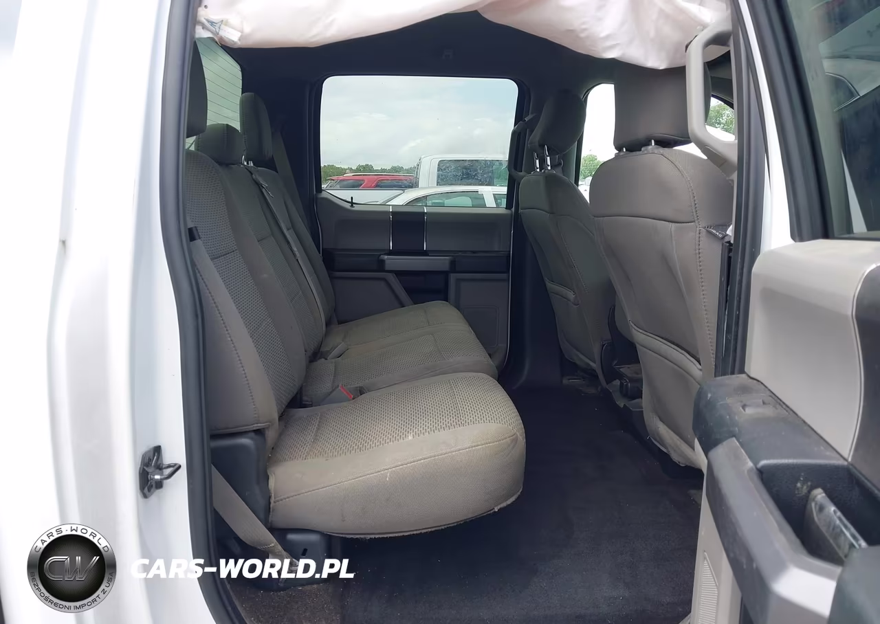2018 Ford F-150 Xlt VIN:1FTEW1EP8JKF31582 - 8