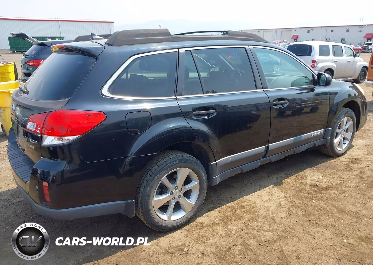 2013 Subaru Outback 2.5I Limited VIN:4S4BRBLC1D3216441 - 4