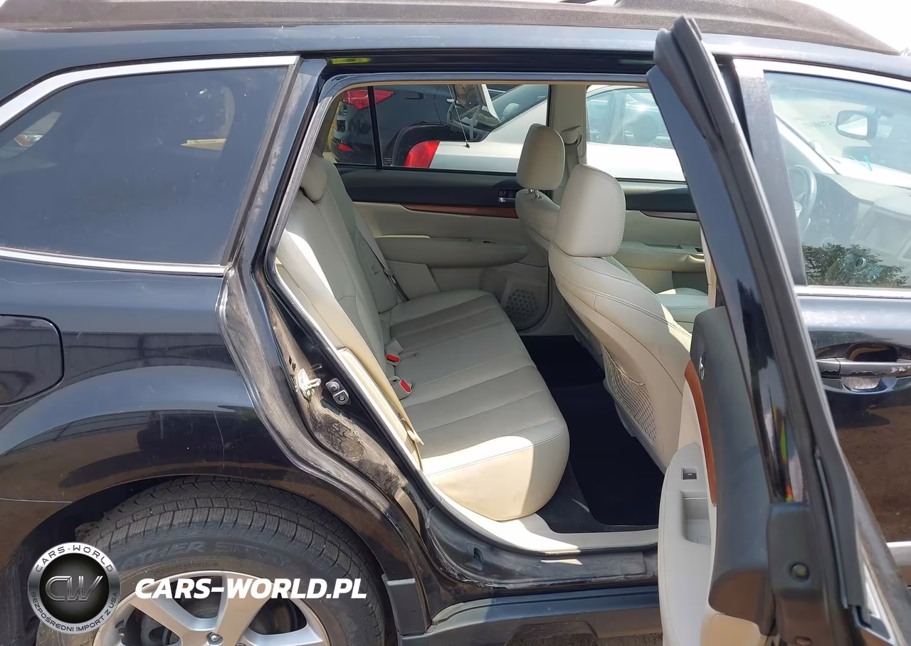 2013 Subaru Outback 2.5I Limited VIN:4S4BRBLC1D3216441 - 8