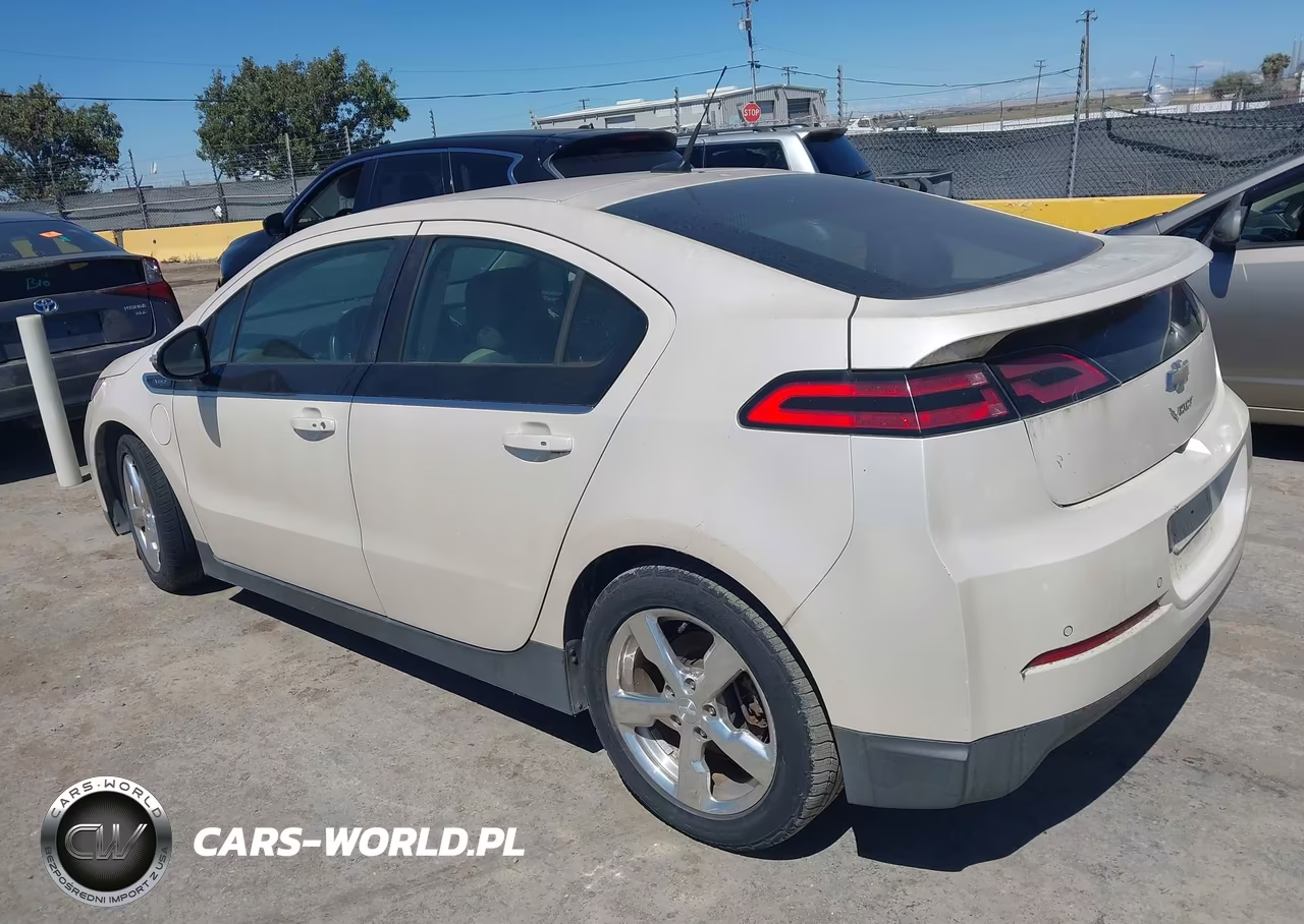 2013 Chevrolet Volt VIN:1G1RH6E48DU146040 - 3