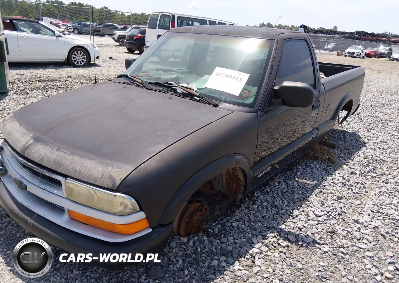 1999 Chevrolet S-10 Ls VIN:1GCCS1445X8142124 - 2