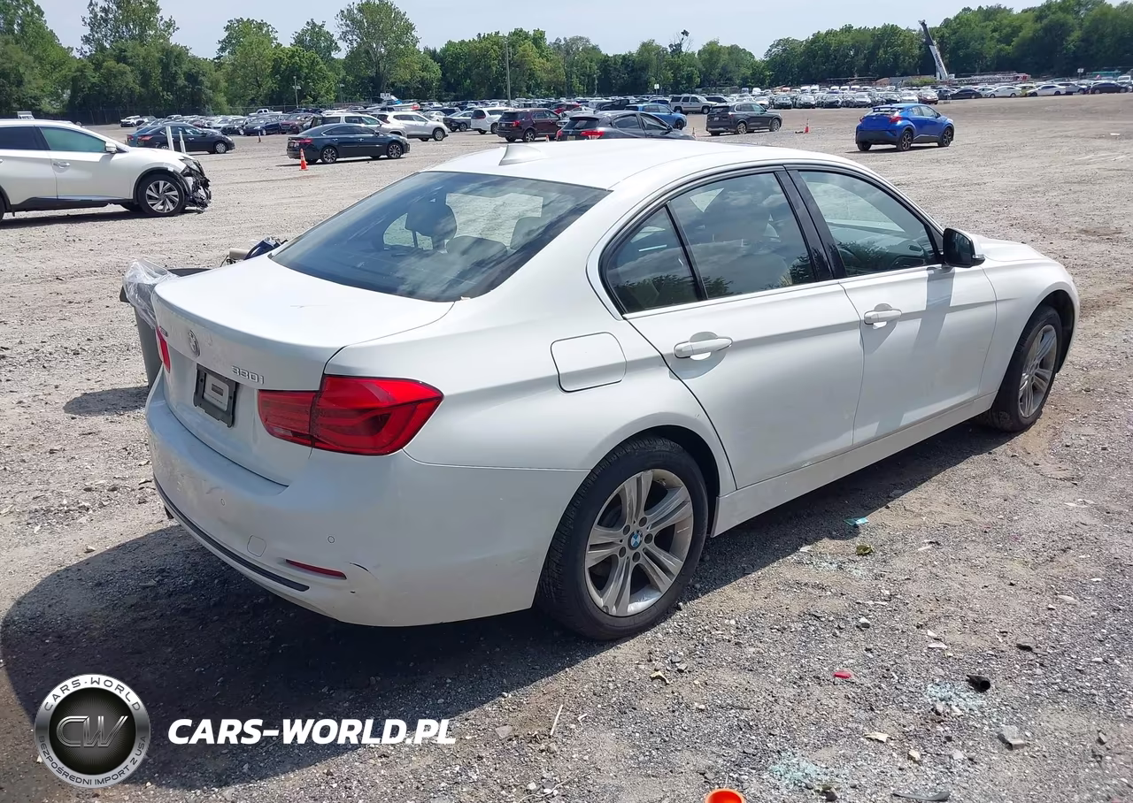 2017 BMW 330I xDrive VIN:WBA8D9G59HNU58659 - 4