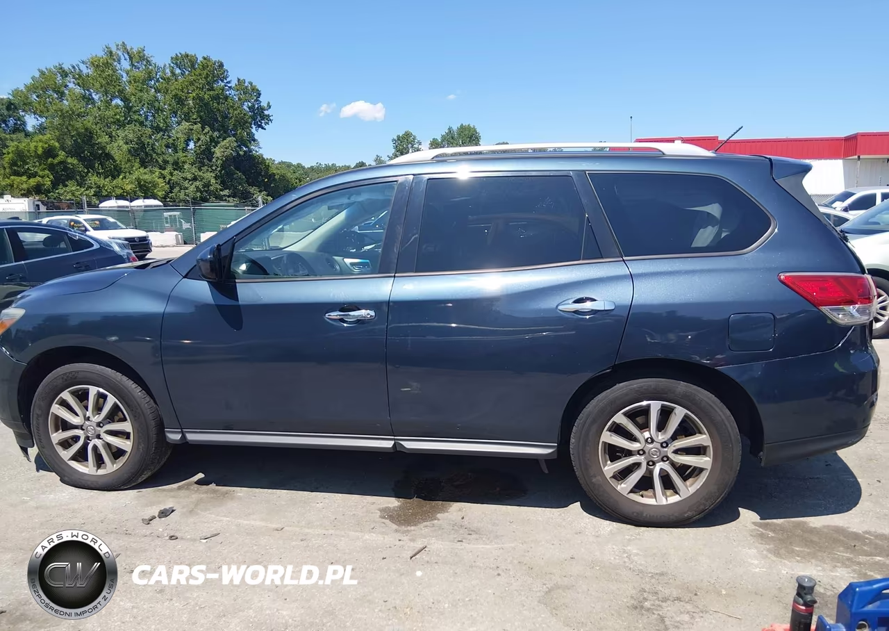 2015 Nissan Pathfinder S VIN:5N1AR2MMXFC698137 - 14