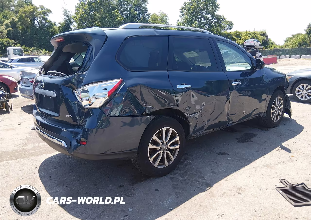2015 Nissan Pathfinder S VIN:5N1AR2MMXFC698137 - 4