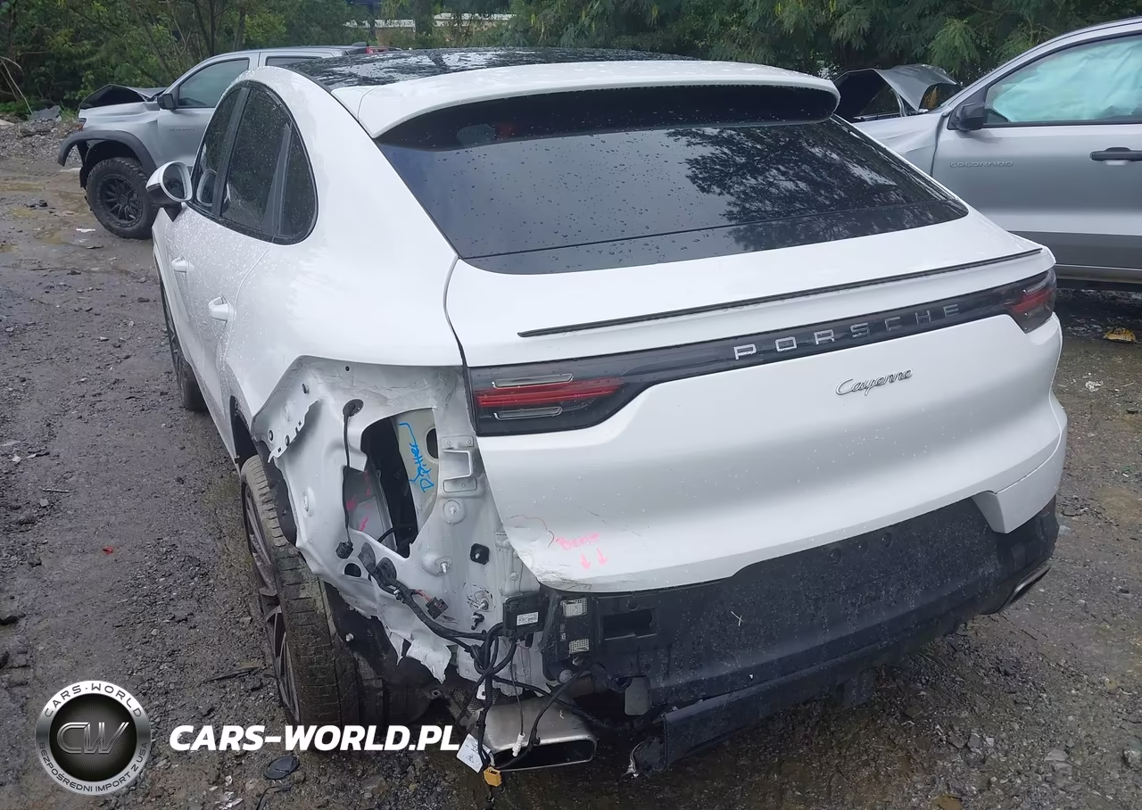 2021 Porsche Cayenne Coupe VIN:WP1BA2AY8MDA41107 - 3